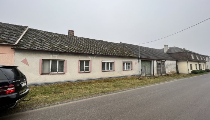 Chalupa Lesná u Želetavy (prodáno)