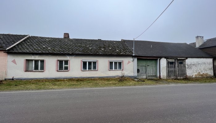 Chalupa Lesná u Želetavy (prodáno)